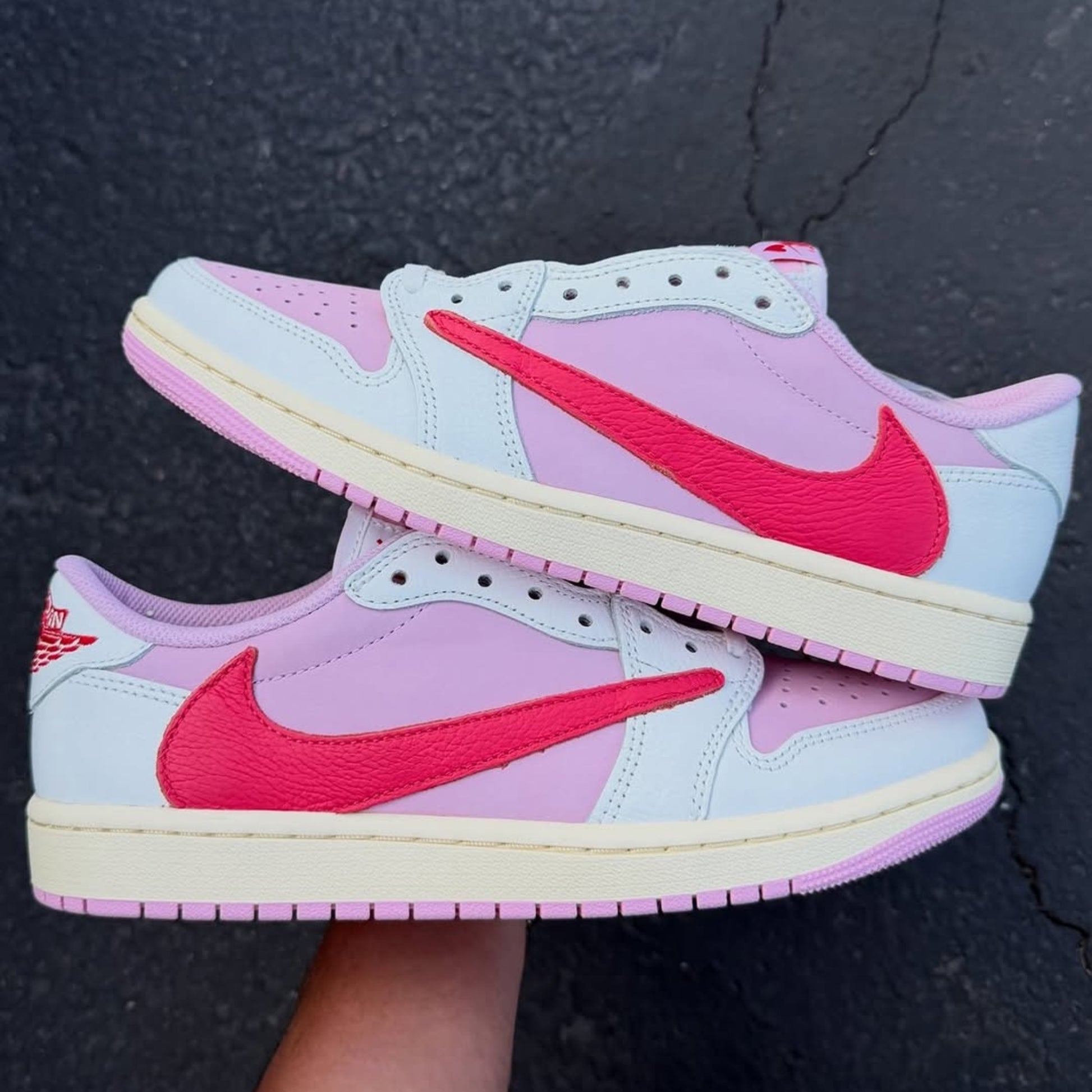 Air Jordan 1 Retro Low OG SP Travis Scott Sail Tropical Pink - IQ7604-101