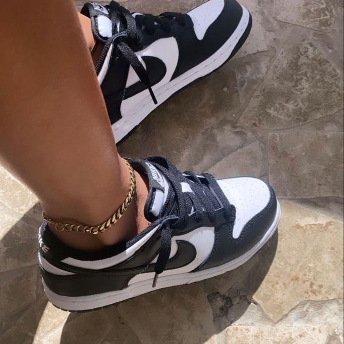 Nike Dunk Low Black White