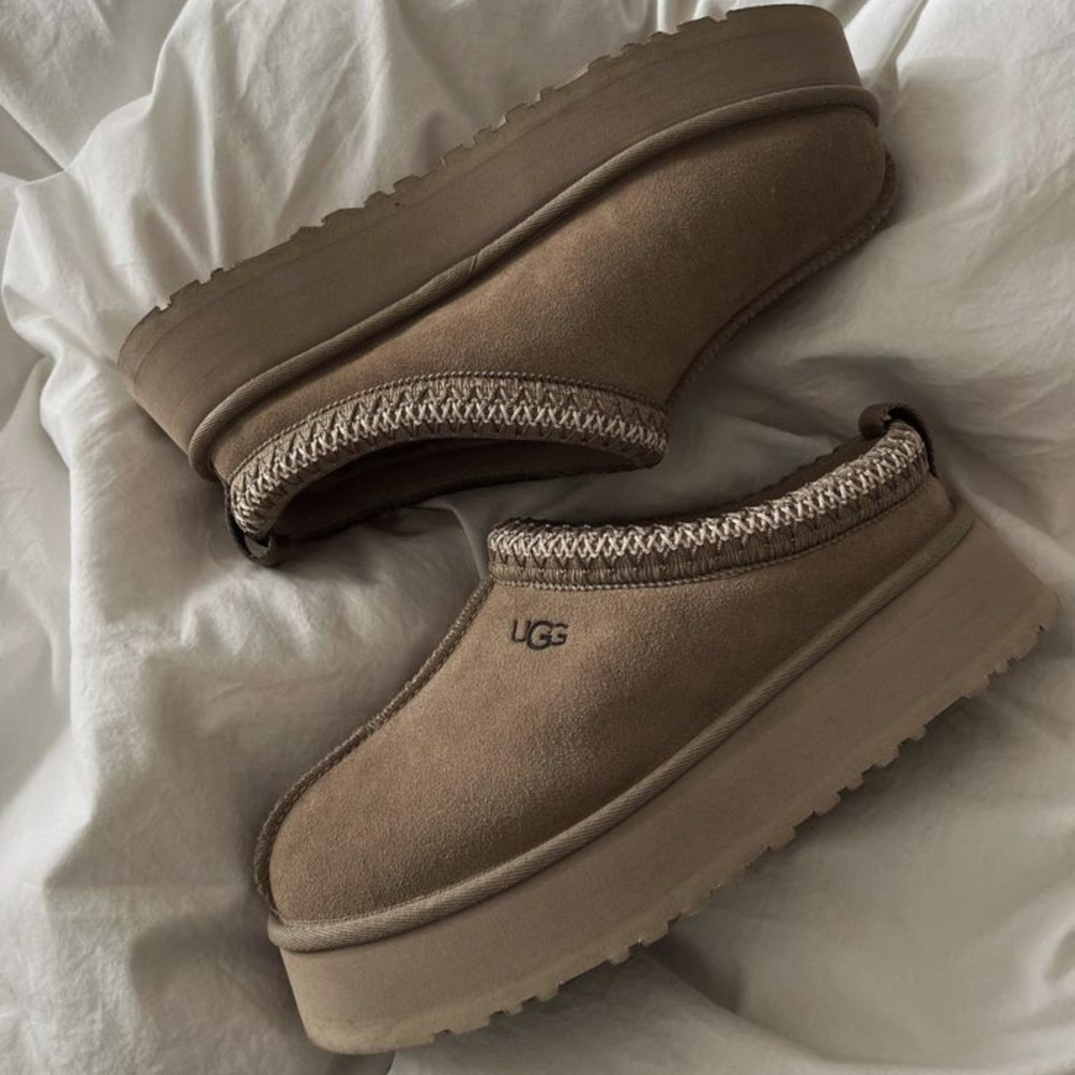 UGG Tazz Slipper Hickory