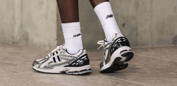 New Balance 1906R Srebrno-Czarne