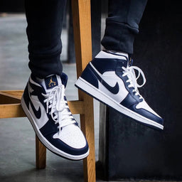 Air Jordan 1 Mid White Metallic Gold Obsidian
