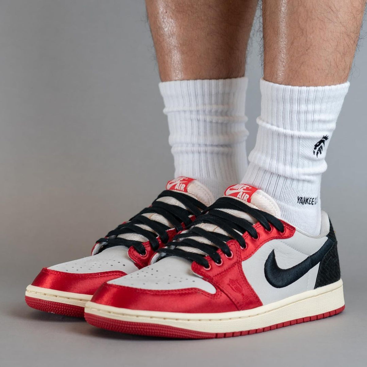 Air Jordan 1 Low OG x Trophy Room 2024