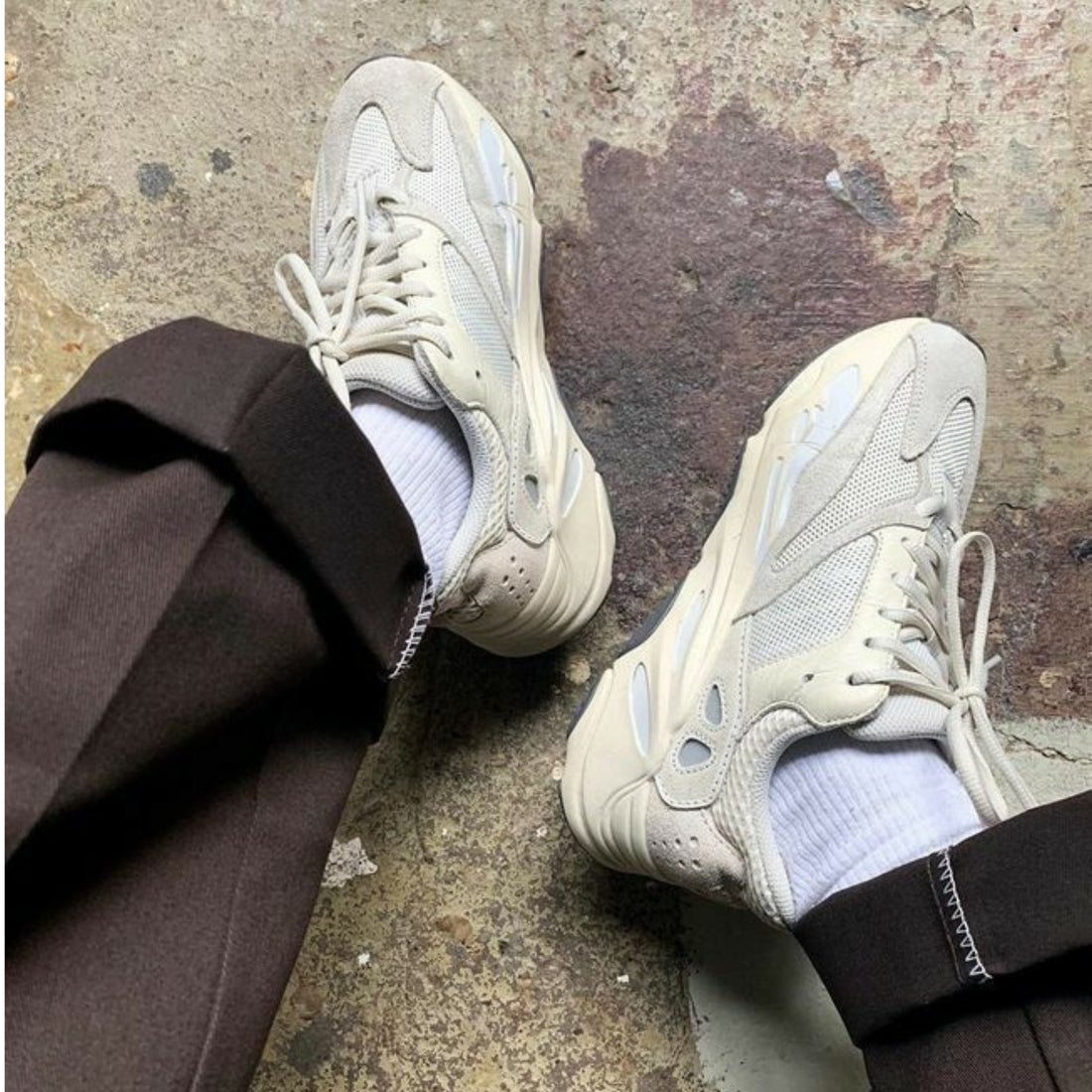 Yeezy Boost 700 V1 Analog