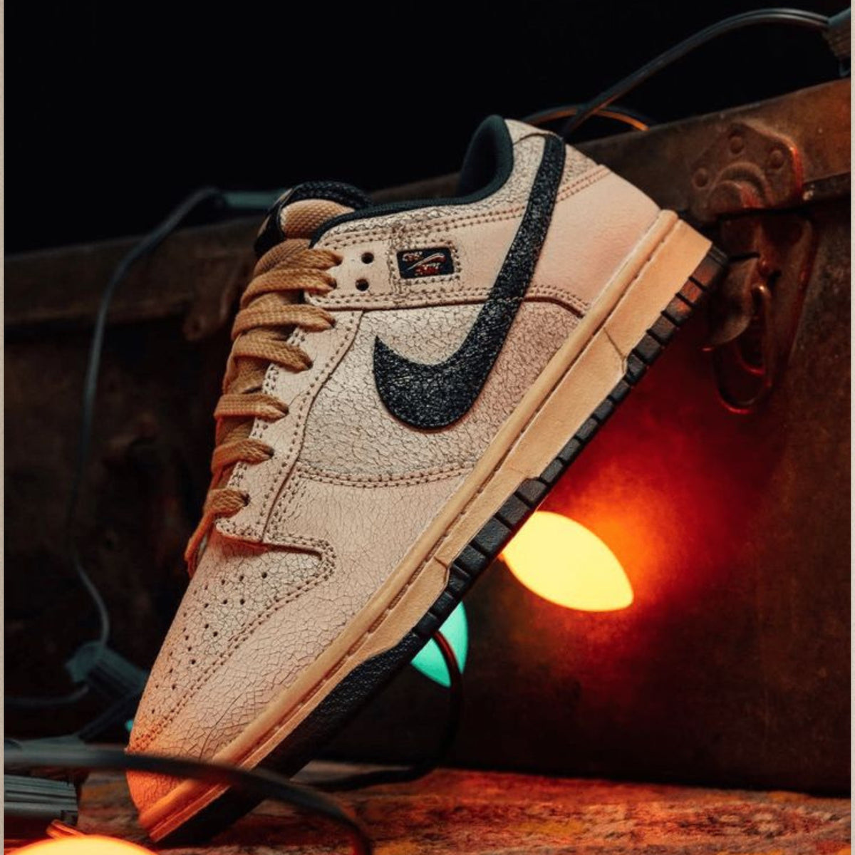 Nike Dunk Low Stranger Things Phantom