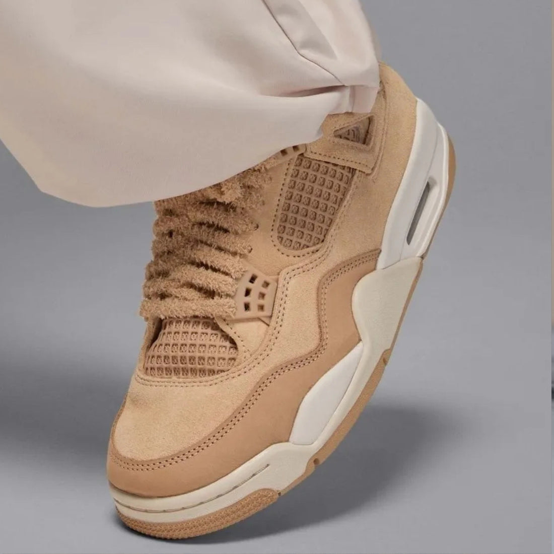 Air Jordan 4 Retro Cozy Girl - HV0823-200