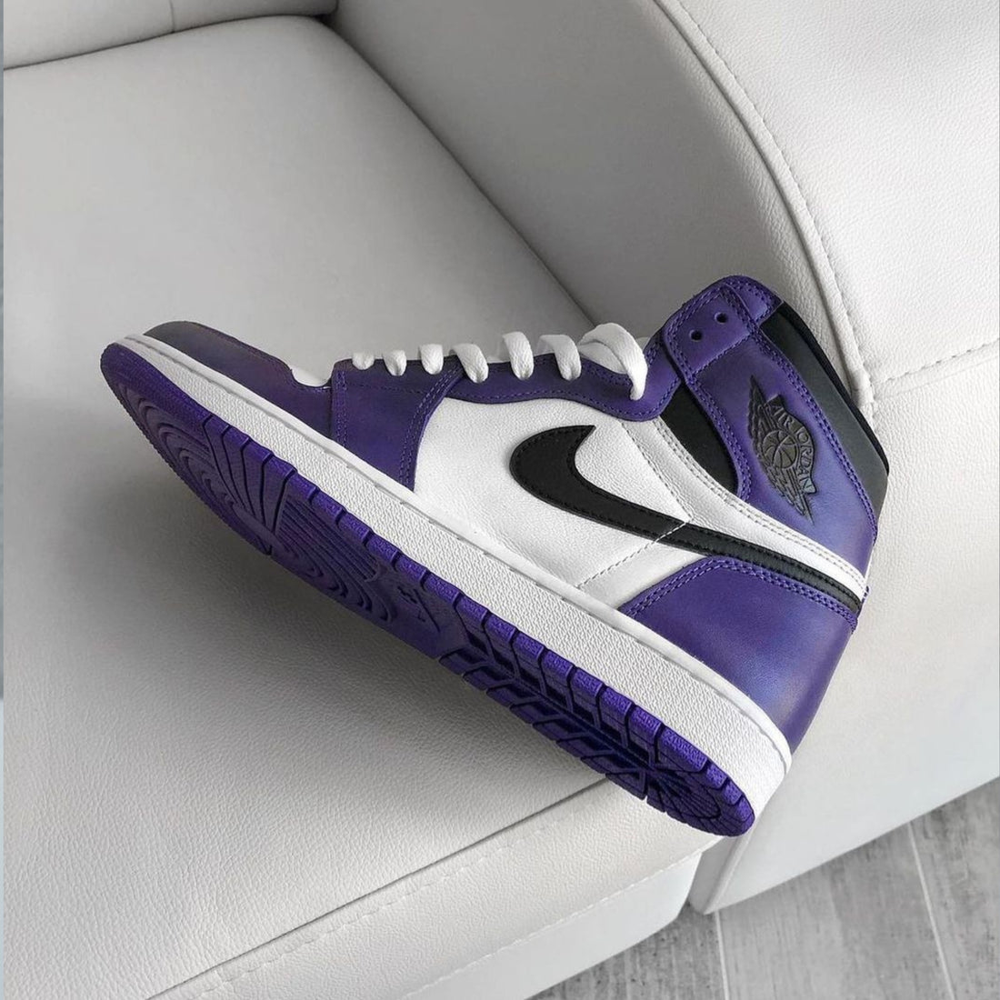 Air Jordan 1 Retro High OG Court Purple White - 555088-500