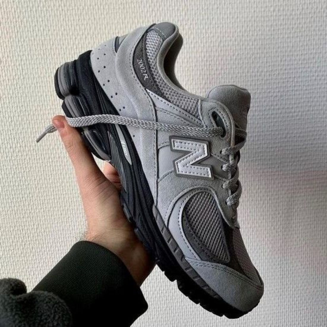 2002R Grey Black JD Sports Exclusive - M2002RC1