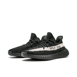 Yeezy Boost 350 V2 Oreo